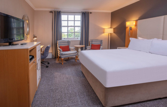 Oultonhall Roomsclassicdouble Carousel Desktop 04