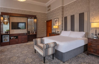 Oultonhall Roomsrichmondcastle Carousel Desktop 06