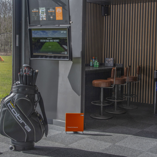 <p>TRACKMAN VIP SUITE</p>