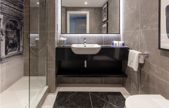 Oultonhall Roomssuperiorfamily Carousel Desktop 02